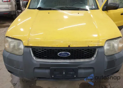 2003 Ford Escape Xlt z USA, uszkodzony, nr VIN 1FMYU93113KA13036